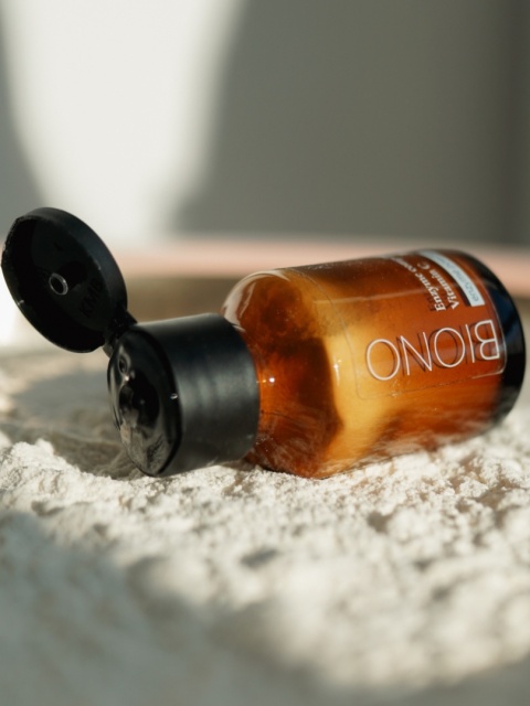 Enzymatyczny puder z witaminą C