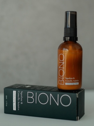 Nawilżający krem z centellą