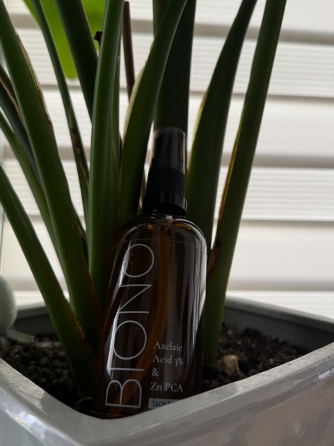 Toner z kwasen azelainowym 3%