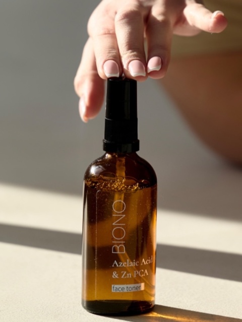 Toner z kwasen azelainowym 3%
