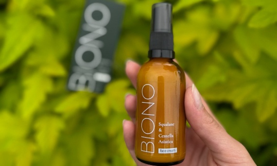 Jesienna pielęgnacja krok po kroku - jak zadbać o skórę, gdy robi się chłodniej?